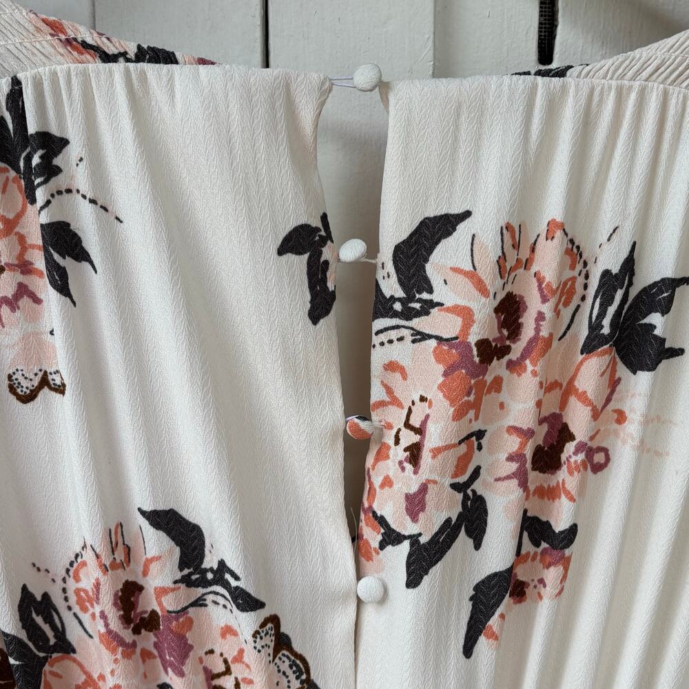 Free People All I Got Floral Ivory Butterfly Boho Maxi Dress Size 8- Cottagecore - Picture 5 of 8
